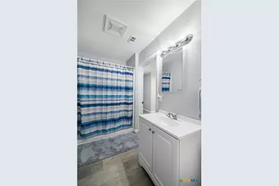 1610 E Rosebud Avenue, Victoria, TX 77901 - Photo 17