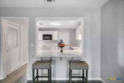 1610 E Rosebud Avenue, Victoria, TX 77901 - Photo 11