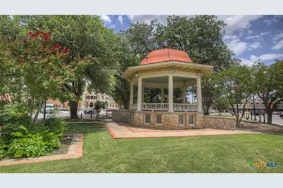 5562 Daylight Drive, New Braunfels, TX 78130 - Photo 17