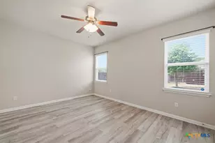 420 Spiny Lizard Ln, San Marcos, TX 78666 - Photo 9