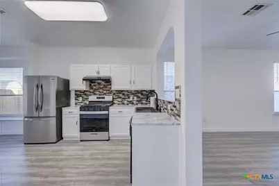 15218 Parrish Lane, Austin, TX 78725 - Photo 9
