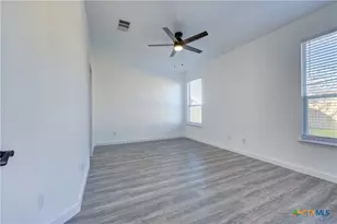 15218 Parrish Ln, Austin, TX 78725 - Photo 19
