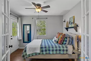 146 Antelope Ln, Seguin, TX 78155 - Photo 17