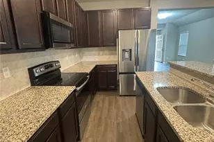 2500 Marty Way, Seguin, TX 78155 - Photo 5