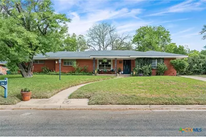 216 E 21st Avenue, Belton, TX 76513 - Photo 1