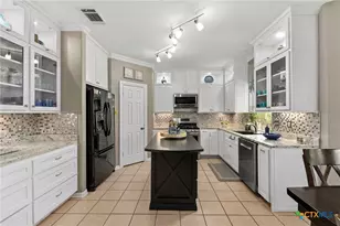 981 Rio Verde, New Braunfels, TX 78130 - Photo 21