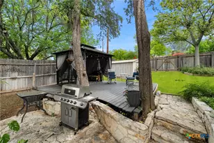 981 Rio Verde, New Braunfels, TX 78130 - Photo 35