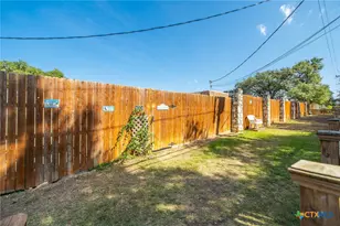 619 Strings Dr, San Antonio, TX 78216 - Photo 45