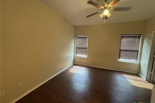 248 Rosalie Dr, New Braunfels, TX 78130 - Photo 5