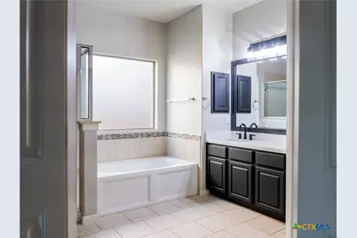 829 Manhattan, New Braunfels, TX 78130 - Photo 19