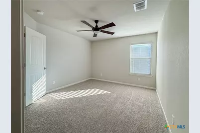 829 Manhattan, New Braunfels, TX 78130 - Photo 25