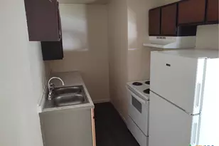 200-220 Quail Run Rd, Martindale, TX 78655 - Photo 9