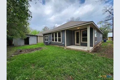 184 E Torrey Street, New Braunfels, TX 78130 - Photo 23