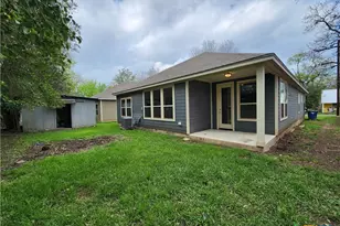 184 E Torrey St, New Braunfels, TX 78130 - Photo 23