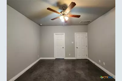 184 E Torrey Street, New Braunfels, TX 78130 - Photo 15