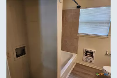 1802 W Avenue H #D, Temple, TX 76504 - Photo 7