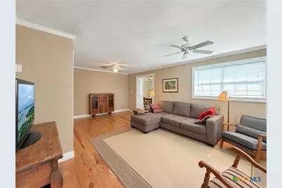 462 Flatrock Drive, Canyon Lake, TX 78133 - Photo 5