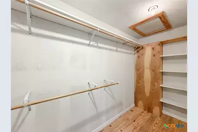 462 Flatrock Drive, Canyon Lake, TX 78133 - Photo 23