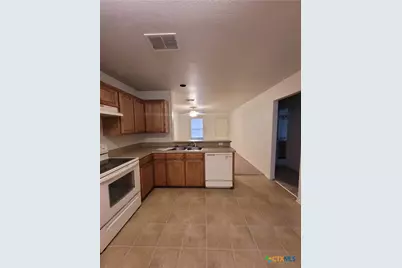 501 Bermuda #A, Copperas Cove, TX 76522 - Photo 5