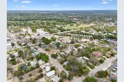 292 S Gilbert Avenue, New Braunfels, TX 78130 - Photo 39