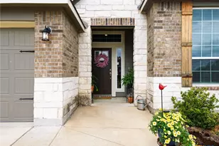 5700 Redfish Ct, Belton, TX 76513 - Photo 3