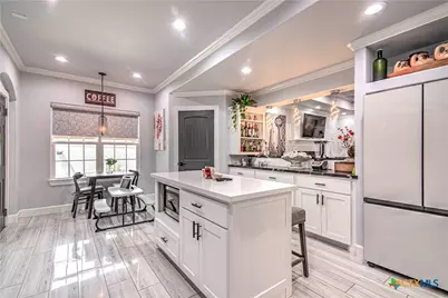 10 W Zenith Avenue, Temple, TX 76501 - Photo 11