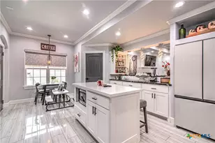 10 W Zenith Ave, Temple, TX 76501 - Photo 11