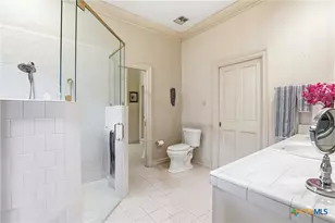 21759 Forest Waters Cir, Garden Ridge, TX 78266 - Photo 17