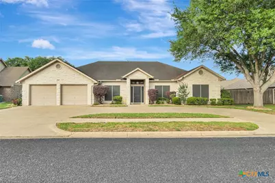 204 Crosswind Drive, Victoria, TX 77904 - Photo 1