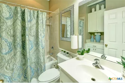 204 Crosswind Drive, Victoria, TX 77904 - Photo 33