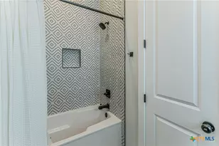 111 Lago Viento Ln, Belton, TX 76513 - Photo 19