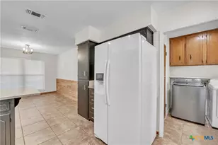 613 Manning Dr, Copperas Cove, TX 76522 - Photo 5