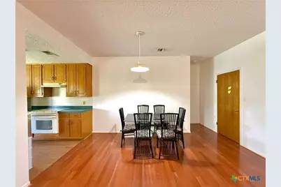 316 Cromwell Drive, Victoria, TX 77901 - Photo 7