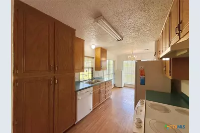 316 Cromwell Drive, Victoria, TX 77901 - Photo 15