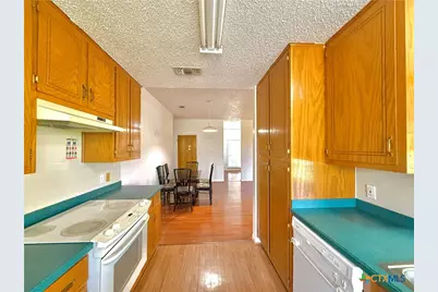 316 Cromwell Drive, Victoria, TX 77901 - Photo 13