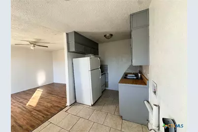 908 Sissom Road, Killeen, TX 76541 - Photo 11