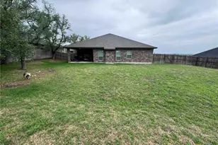 8108 Gold Dr, Killeen, TX 76542 - Photo 23