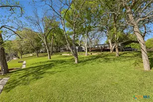 344 Shangrila Ln, New Braunfels, TX 78130 - Photo 9