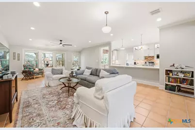 2 La Mesa Drive, New Braunfels, TX 78130 - Photo 5