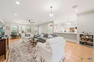 2 La Mesa Dr, New Braunfels, TX 78130 - Photo 5