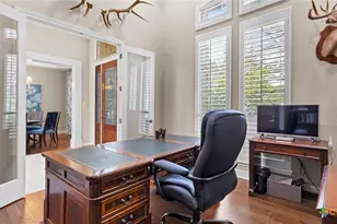 521 Hunters Trophy, New Braunfels, TX 78132 - Photo 9