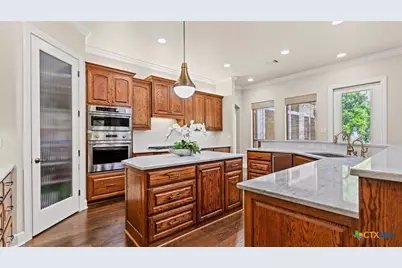 521 Hunters Trophy, New Braunfels, TX 78132 - Photo 15