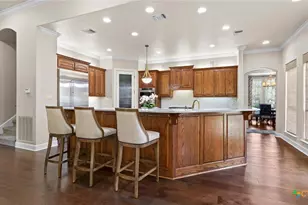 521 Hunters Trophy, New Braunfels, TX 78132 - Photo 13