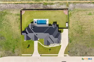 117 Iris St, Lorena, TX 76655 - Photo 37