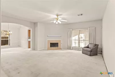 955 River Hill, New Braunfels, TX 78130 - Photo 5