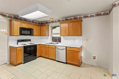 955 River Hill, New Braunfels, TX 78130 - Photo 9