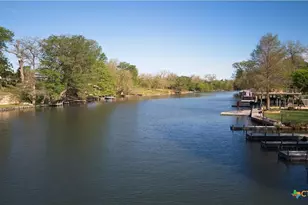 955 River Hill, New Braunfels, TX 78130 - Photo 31