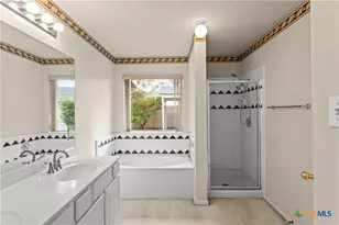 955 River Hill, New Braunfels, TX 78130 - Photo 17