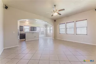 2811 Camp Cooper Dr, Killeen, TX 76549 - Photo 9
