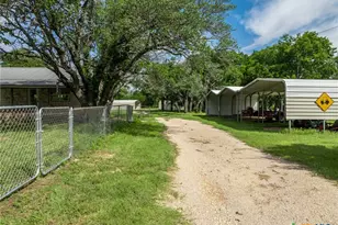 199 Apache Springs Rd, Briggs, TX 78608 - Photo 25